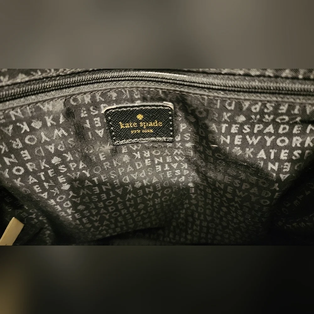 🌷👜Kate Spade Black Nylon Messenger Crossbody Shoulder Bag🌷 - Picture 7 of 11